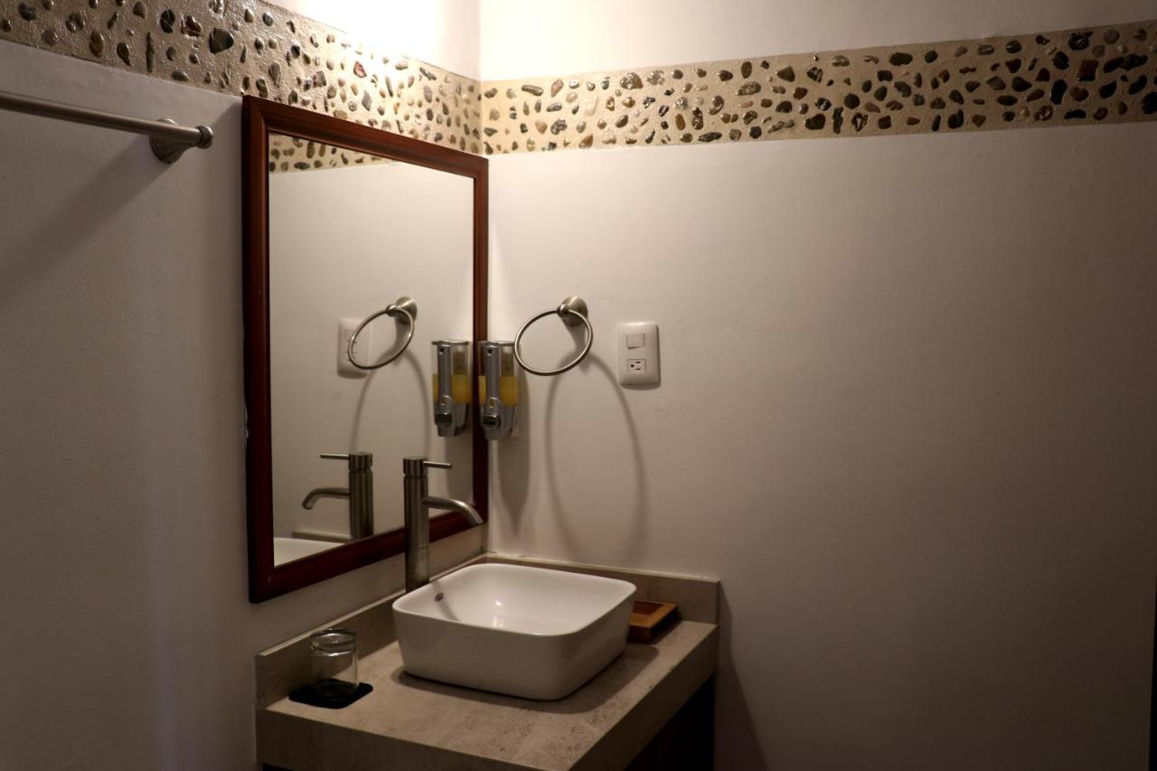 Poza Clara Sanctuary Hotel บากาลาร์ ภายนอก รูปภาพ